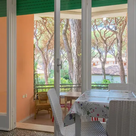 454 Pine Forest Retreat 300m From The Beach, Air-conditioned Comfort * Marina di Grosseto