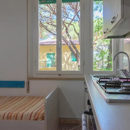 Apartman 454 Pine Forest Retreat 300m From The Beach, Air-conditioned Comfort *